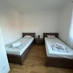 Διαμέρισμα Aida Ουμάγκ