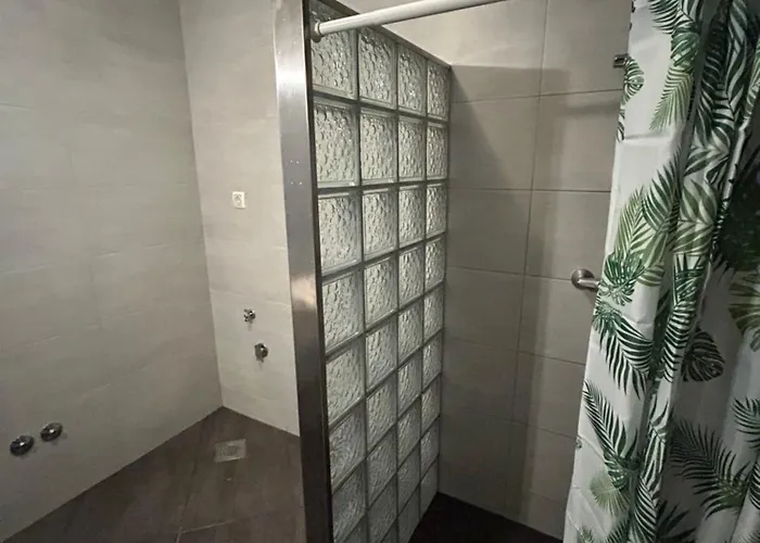 Vila Aida شقة