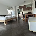 Apartment Aida