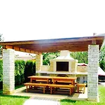 Aida Apartment *